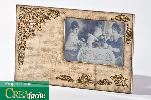 La pyrogravure : Cadre photo &laquo; Scrap &raquo;