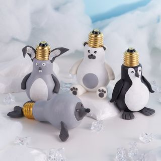 Polartiere aus Glühbirnen