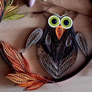 Gewinneridee Quilling Fensterbild – VBS Herbst Bastelwettbewerb 2023