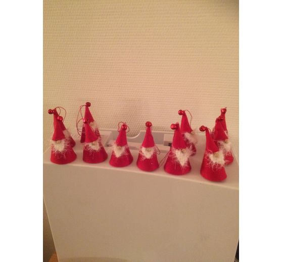 17_paperina_Nikoläuse bereit zum Ausschwärmen_Kategorie Klassisch
