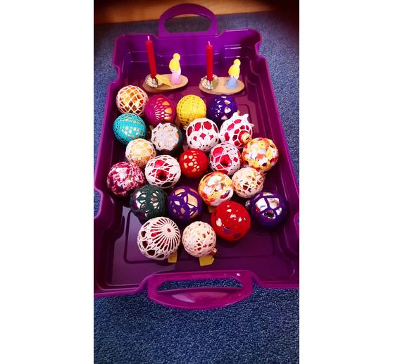 131_Häkelqueen_Umhäkelte Christbaumkugeln