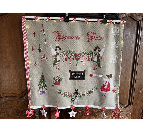 149_Roxane_Rideau de fenêtre pour souhaiter de joyeuses fêtes