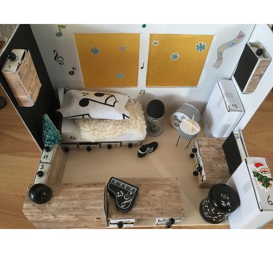 229_Maiglöckchen _Jugendzimmer eines Musikers als Adventskalender