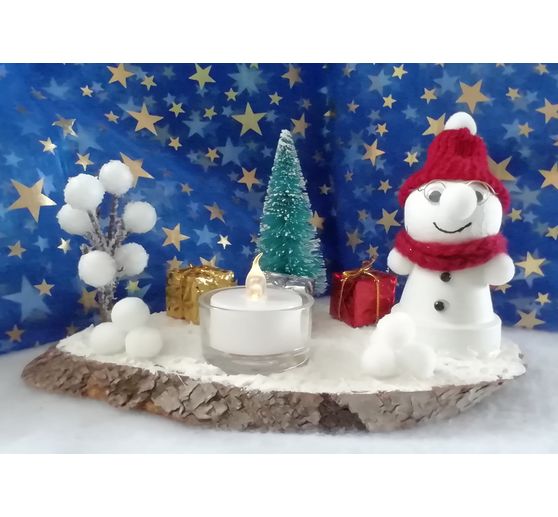 345_cannelle_Scène de Noël chez les bonhommes de neige