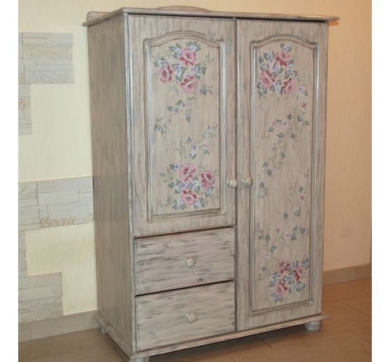 87_helenasbastelstube_Shabby Chic Vintage Schrank frei Hand bemalt