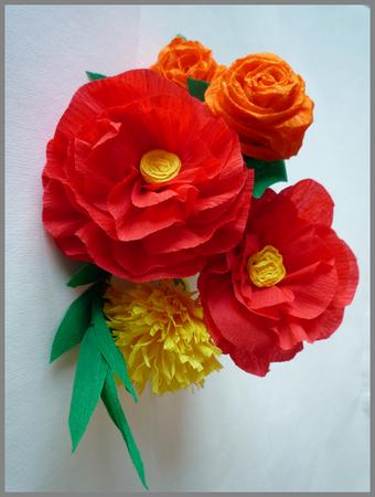 Papierblumen rotorganegelb Papierblumen basteln