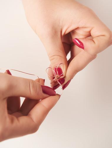 Nagellack-Ring: Blüten formen Blüten formen für den Nagellack Blumen Ring