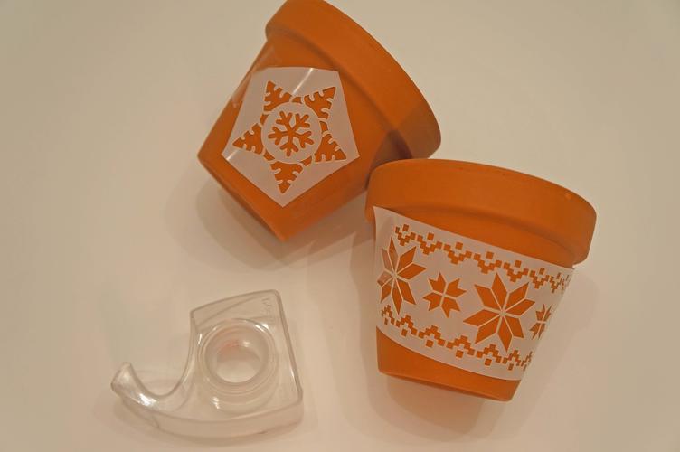Magische Lichter: Tontöpfe vorbereiten Der neue Hygge Trend Tontöpfe bemalen