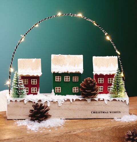 Basteltrend zu Weihnachten - Miniaturhäuser