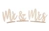 Wooden sign "Mr & Mrs"