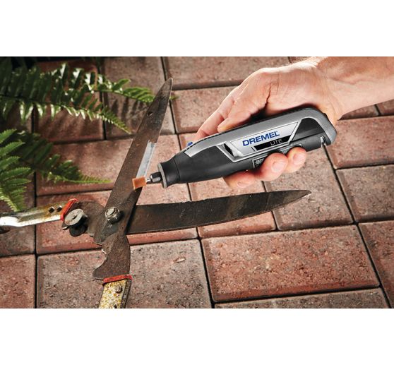 Dremel 7760 Lite, 15 tlg. Zubehör, Akku-Multitool, USB-Kabel