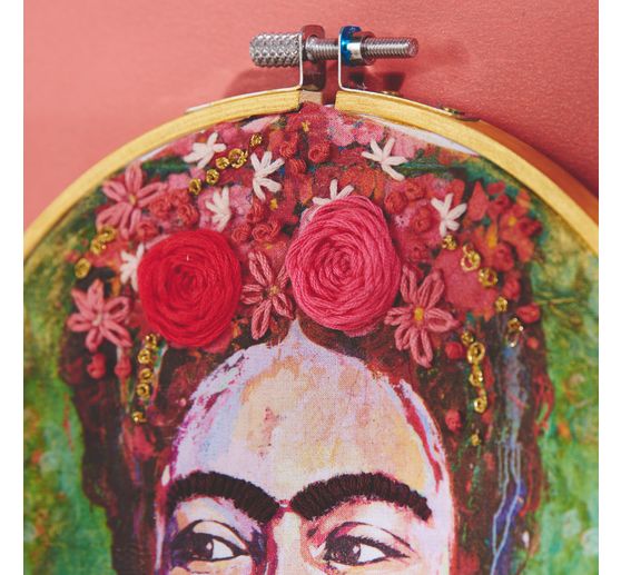 Serviette "Frau mit Blumenkranz"
