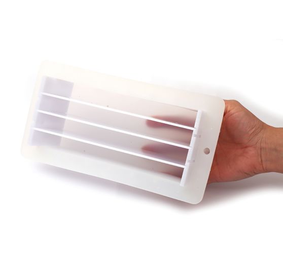 Silicone soap mould with dividers