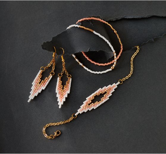 TOPP Buch Minimalismus-Perlenschmuck 32 Seiten 16,9x22cm Ohrringe Ketten Schmuck