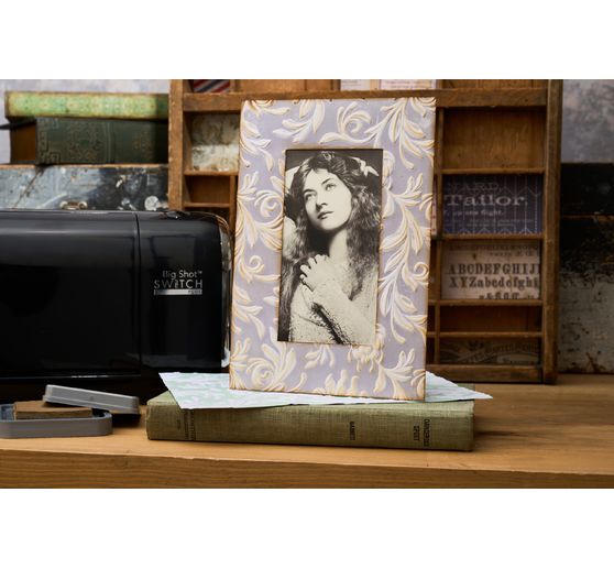 Sizzix A5 3D-Prägeschablone by Tim Holtz