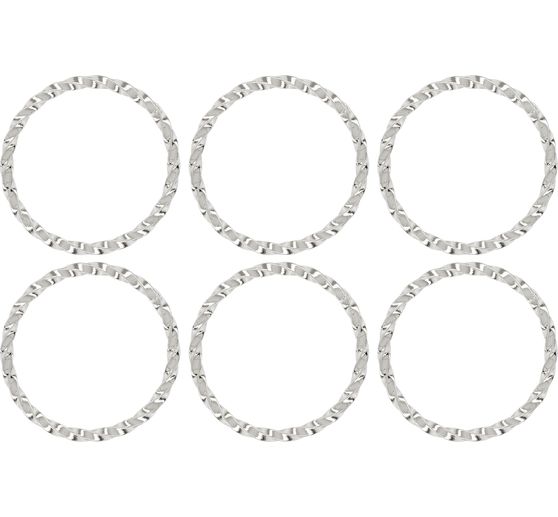 Metall Ring gedreht