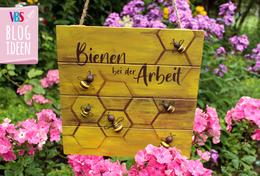 Gartenschild „Bienen bei der Arbeit“