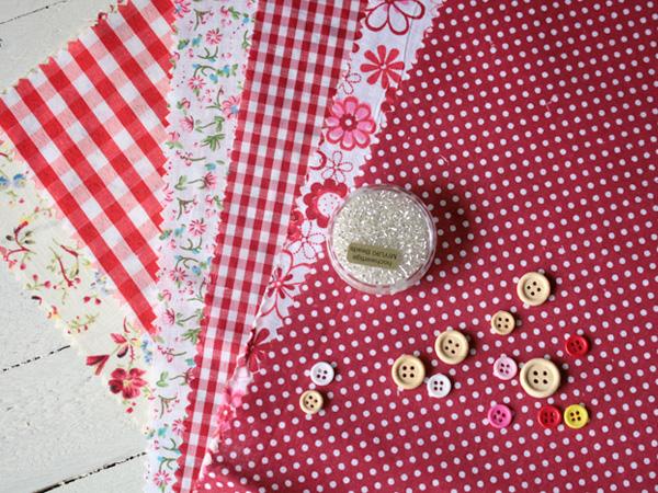 Blumen aus Stoff selber machen
