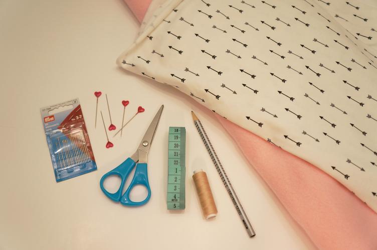 Materialien für das Hygge Stirnband